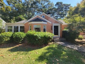 1457 Clairmont Rd in Decatur, GA - Building Photo
