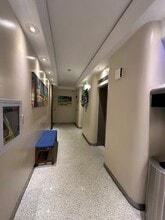 225 Queen St in Honolulu, HI - Building Photo - Building Photo