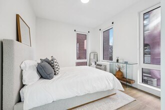 328 Pacific Ave, Unit 203 in Jersey City, NJ - Building Photo - Building Photo