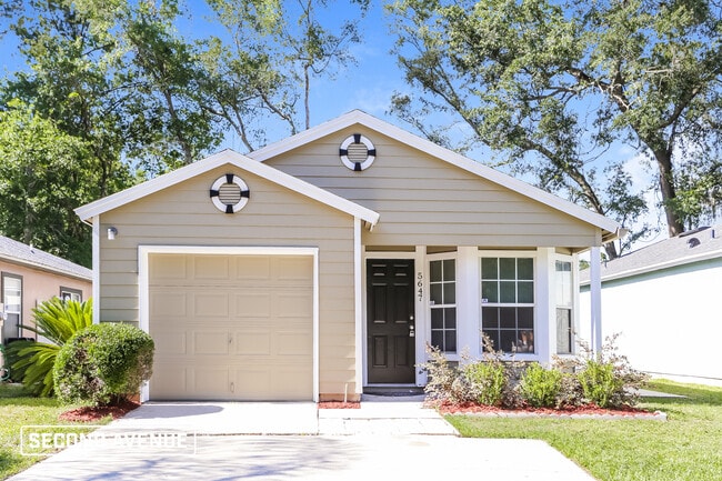 property at 5647 Ellis Trace Dr