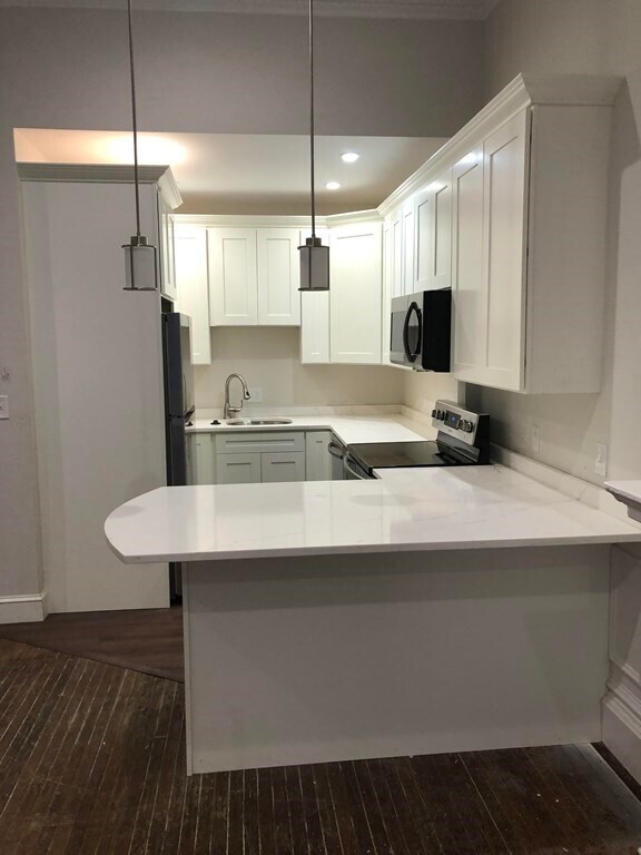 103 Beacon St, Unit 2