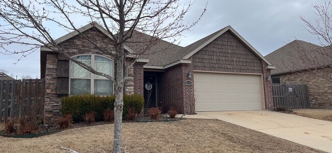 property at 4313 W Baltimore Dr