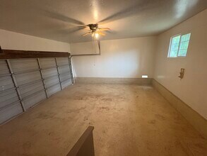 20208 Lago St in Redding, CA - Building Photo - Building Photo