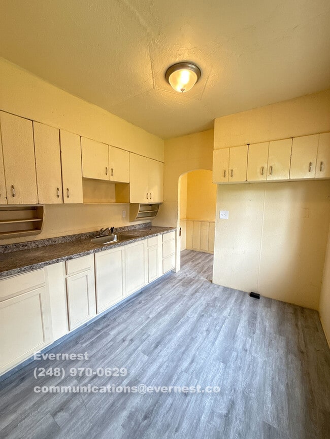 3030 Cortland St in Detroit, MI - Building Photo - Building Photo