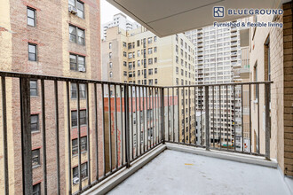 50 W 97th St in New York, NY - Foto de edificio - Building Photo
