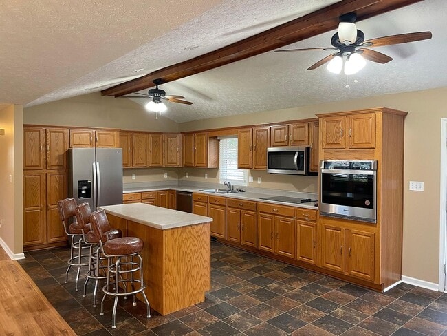 1403 Fairview Ave