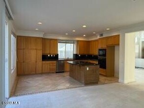3185 White Cedar Pl in Thousand Oaks, CA - Building Photo - Building Photo