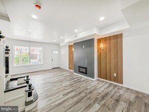 5849 Washington Ave in Philadelphia, PA - Building Photo - Building Photo