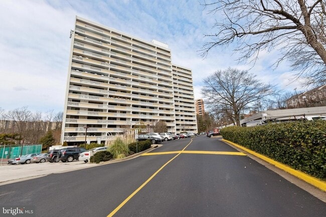 property at 6101 Edsall Rd