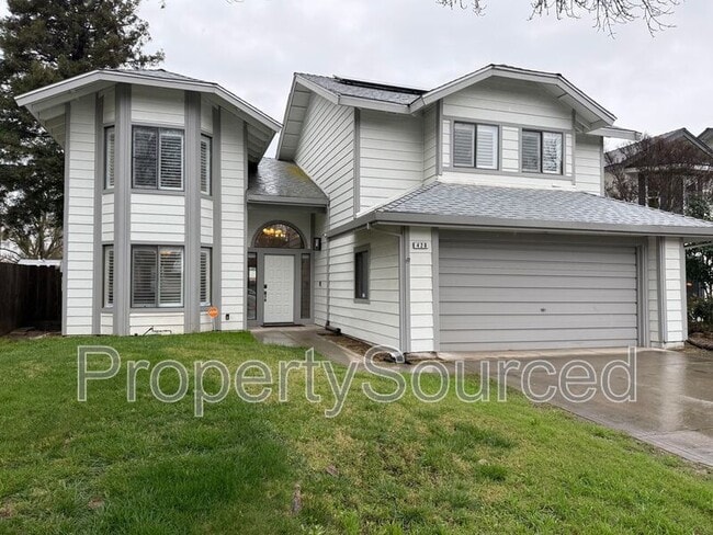 428 Phoenix Ave in Modesto, CA - Building Photo - Building Photo