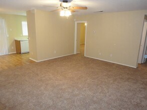 1767 W Rue De La Montagne in Tucson, AZ - Foto de edificio - Building Photo