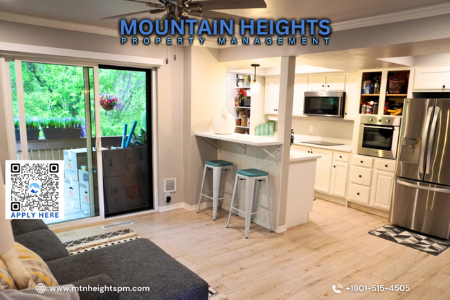 property at 6841 Countrywoods Cir