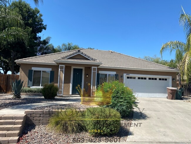 1450 Clarete Ave in Tulare, CA - Building Photo - Building Photo