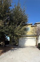 4151 Nia Dr in Irving, TX - Building Photo