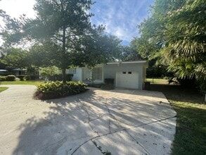 3456 NW 7th Ave in Gainesville, FL - Building Photo - Building Photo