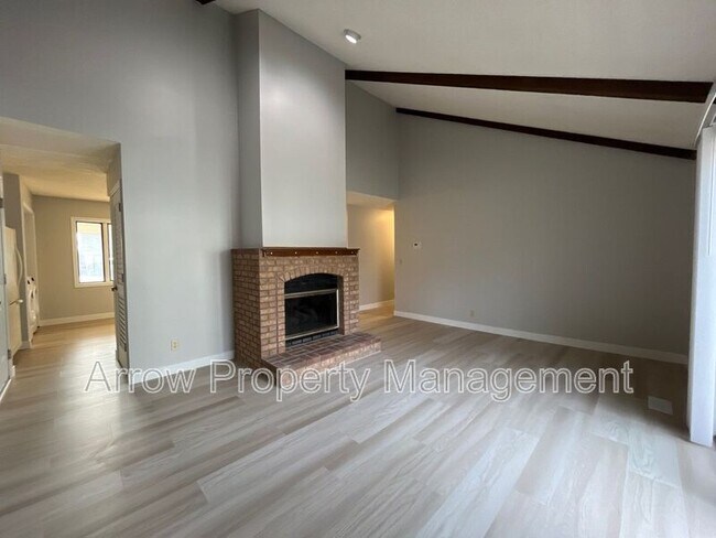 3600 Briarwood Ave in Lincoln, NE - Building Photo - Building Photo