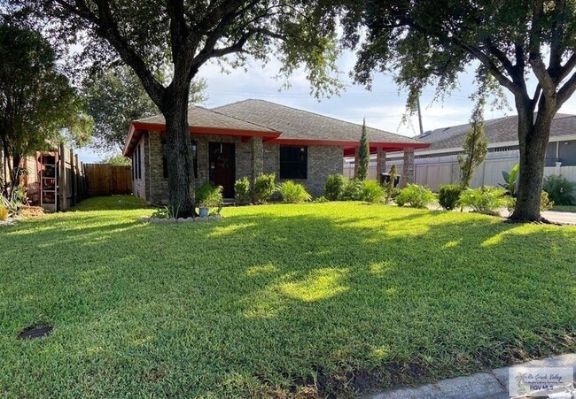 property at 1910 Wyoming Dr
