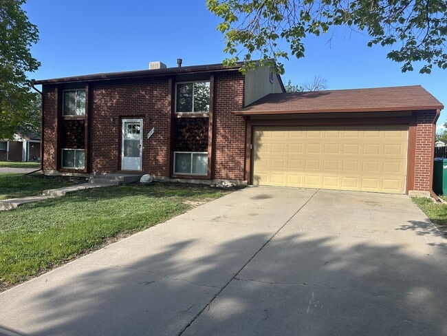 property at 4743 S Ouray Way