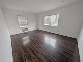 5219 Packard St in Los Angeles, CA - Building Photo - Building Photo