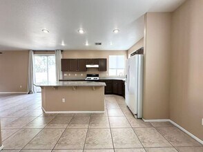 6738 Pastel Camellia St in Las Vegas, NV - Foto de edificio - Building Photo