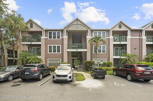 7667 N Wickham Rd in Melbourne, FL - Building Photo - Building Photo