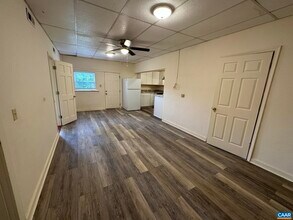 104 Dunova Ct in Charlottesville, VA - Building Photo - Building Photo