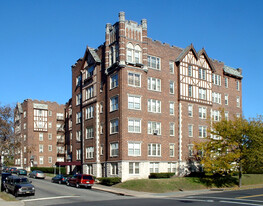 Tudor Court Apartments