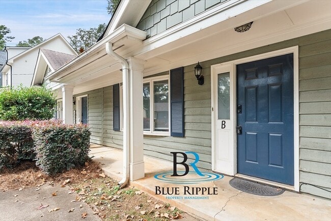 1143 Love St in Smyrna, GA - Building Photo - Building Photo