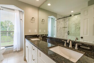 11842 Pebblewood Dr in Wellington, FL - Building Photo - Building Photo