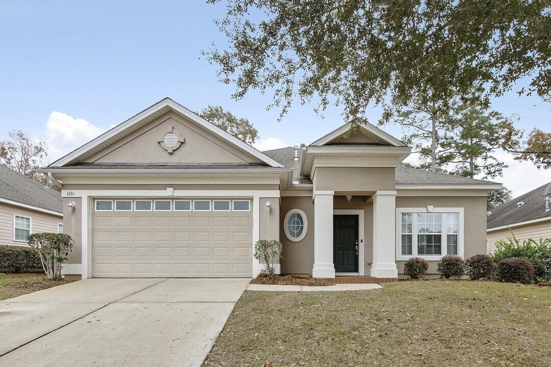1631 Osprey Pointe Dr in Tallahassee, FL - Building Photo