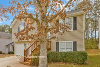 2756 Rambling Way in Lithonia, GA - Building Photo - Building Photo