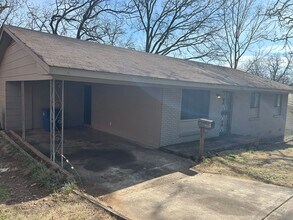 5204 Nelson Dr in North Little Rock, AR - Building Photo - Building Photo
