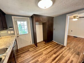 740 E Hudgens St in Cookeville, TN - Building Photo - Building Photo