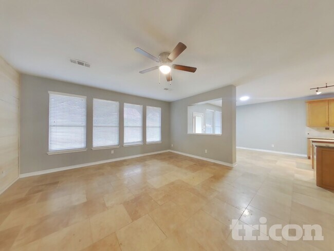 2309 Green Creek Dr in Arlington, TX - Building Photo - Building Photo