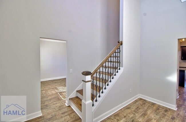 326 Fairview Cir in Hinesville, GA - Foto de edificio - Building Photo