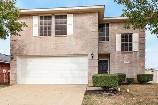 719 Hawthorn Dr in Cedar Hill, TX - Building Photo