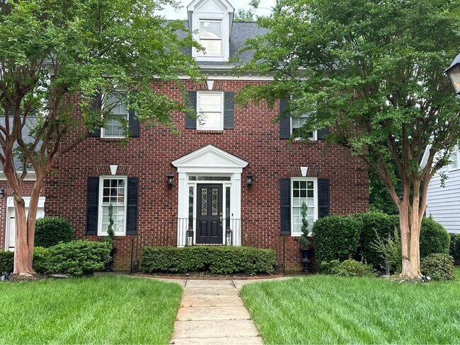 property at 20107 N Cove Rd