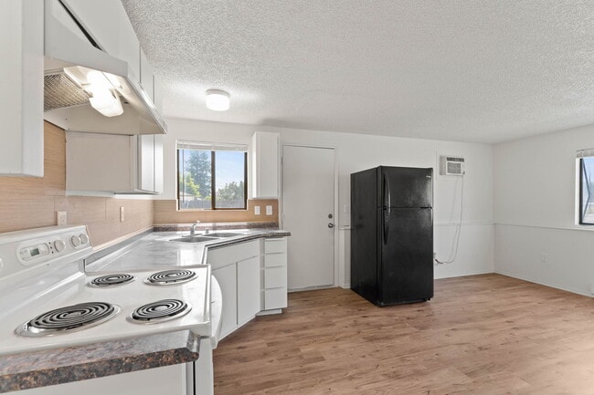 2902 N Stone St in Spokane, WA - Building Photo - Building Photo