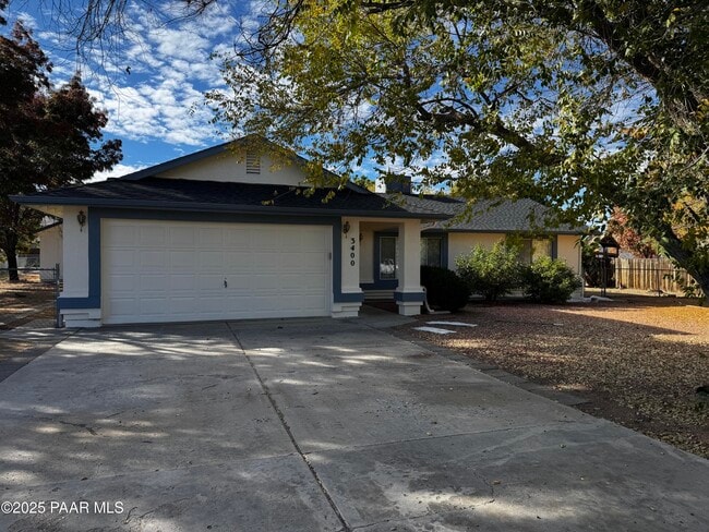 property at 3400 N Lynx Lake Dr