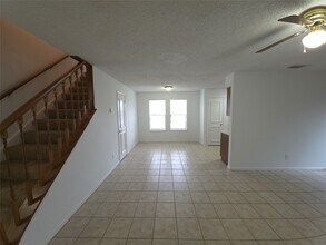 7126 Deer Creek Ct in Spring, TX - Building Photo - Building Photo