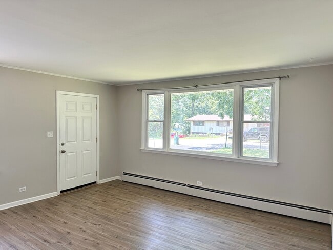 35339 N Hickory Ln in Round Lake, IL - Building Photo - Building Photo