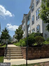 611 Washington Sq in Spring City, PA - Building Photo - Building Photo