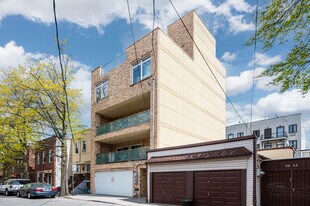 26-51 29th St in Astoria, NY - Building Photo