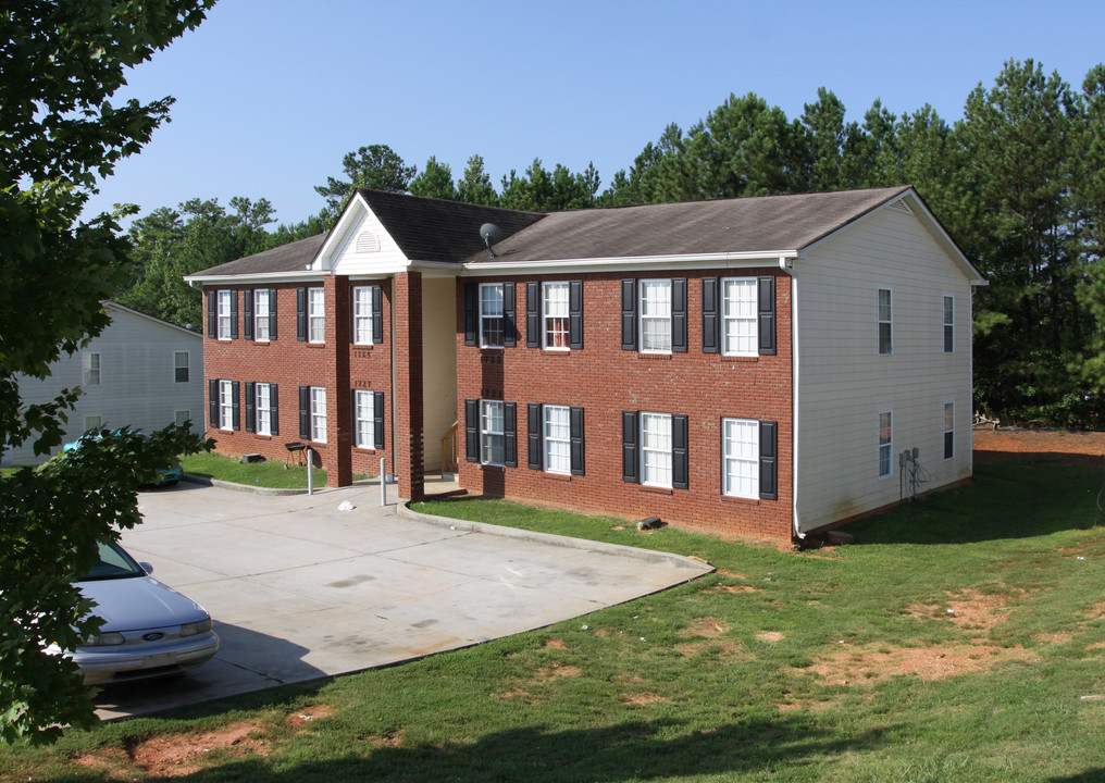 1721 Cannonball Ct in Lawrenceville, GA - Building Photo