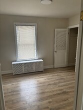 607 Oakton St in Evanston, IL - Foto de edificio - Building Photo