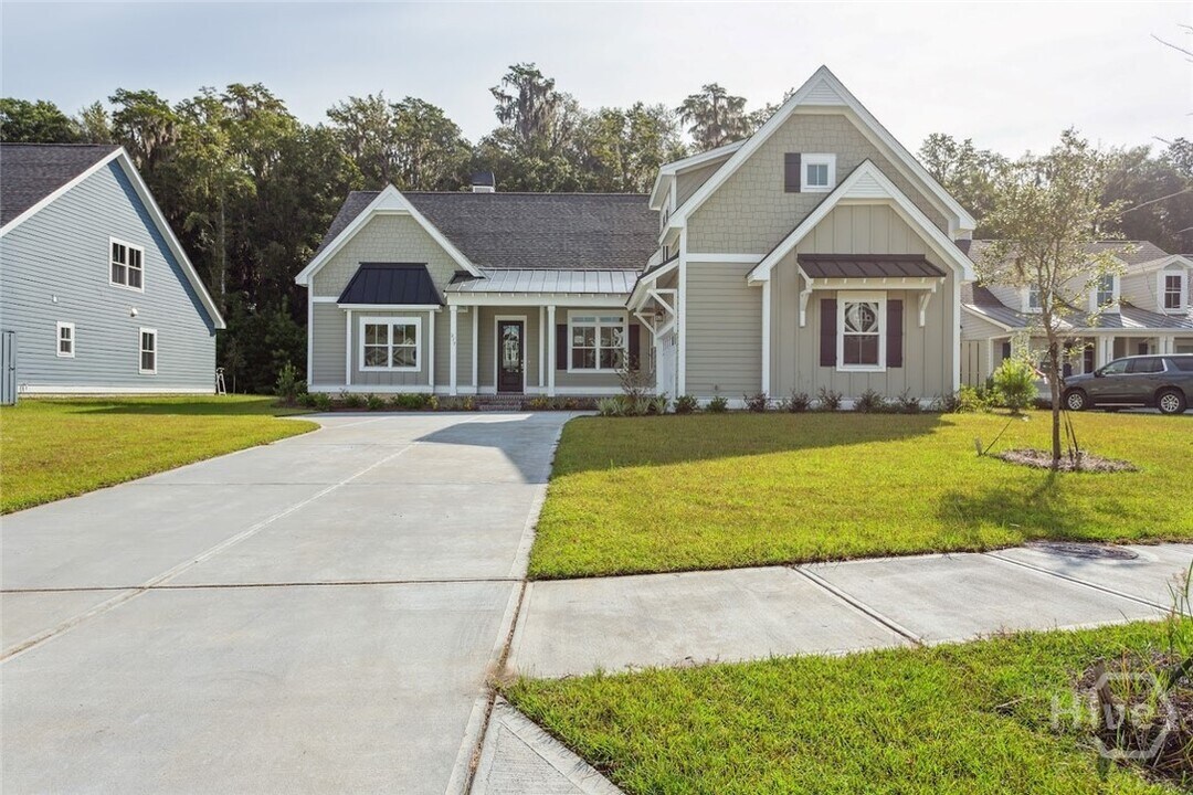 215 Park Chase in Pooler, GA - Building Photo