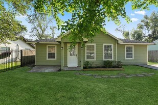 11618 Biscayne Way in Houston, TX - Building Photo