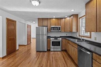 27 River St in Seekonk, MA - Building Photo - Building Photo