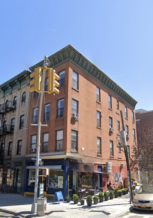 279 Nostrand Avenue in Brooklyn, NY - Building Photo