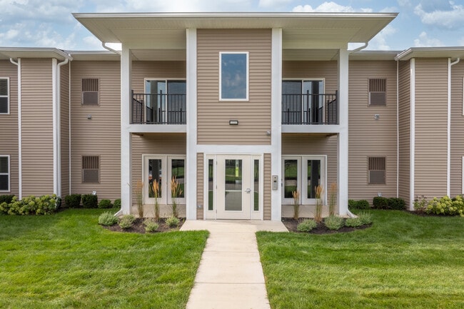 Northridge Meadow Apartments in Northville, MI - Foto de edificio - Building Photo
